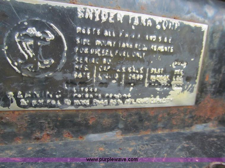 image for item K5738 1997 International 4700 bucket truck