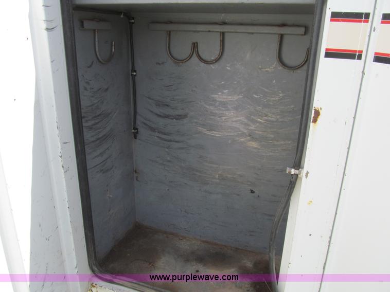 image for item K5738 1997 International 4700 bucket truck