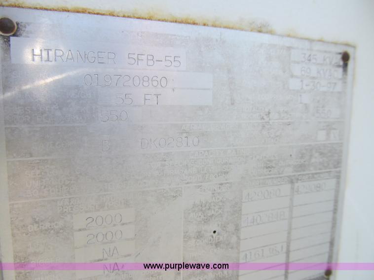 image for item K5738 1997 International 4700 bucket truck