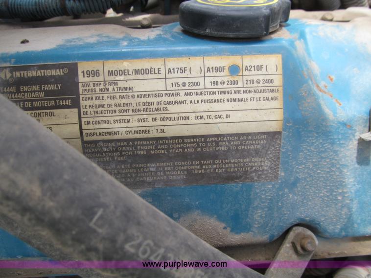 image for item K5738 1997 International 4700 bucket truck