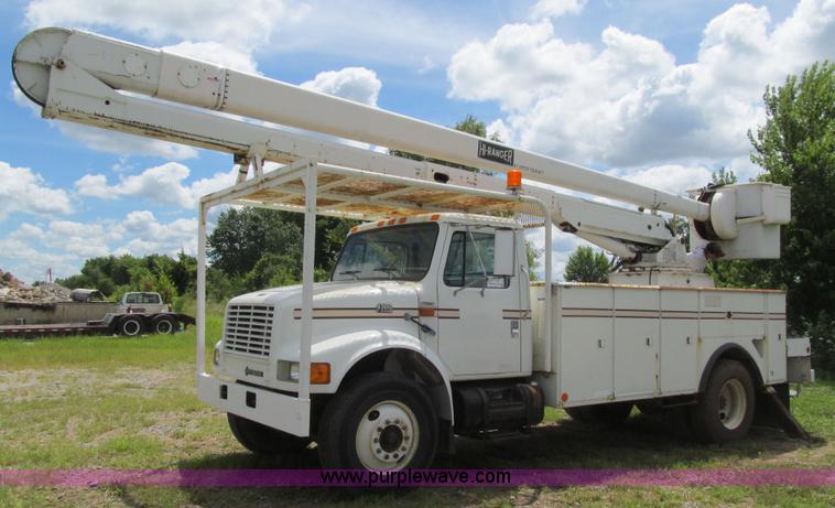 image for item K5738 1997 International 4700 bucket truck