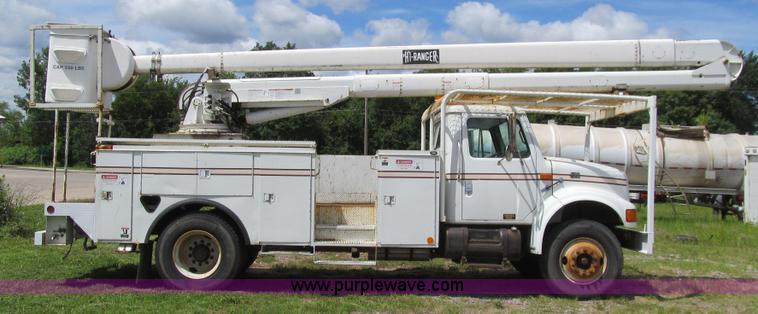 image for item K5739 2000 International 4700 bucket truck