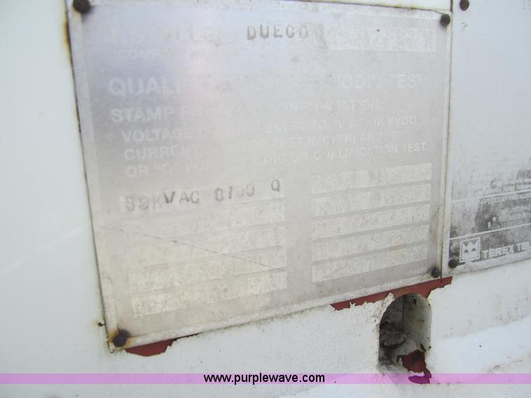 image for item K5739 2000 International 4700 bucket truck