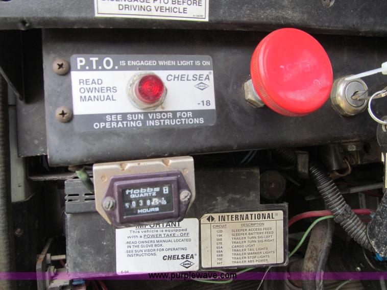 image for item K5739 2000 International 4700 bucket truck