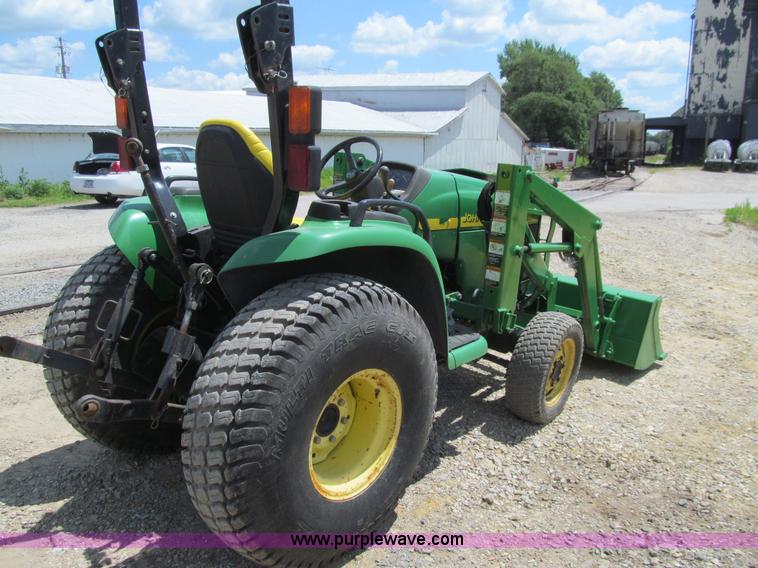 image for item K5748 2003 John Deere 4210 MFWD tractor