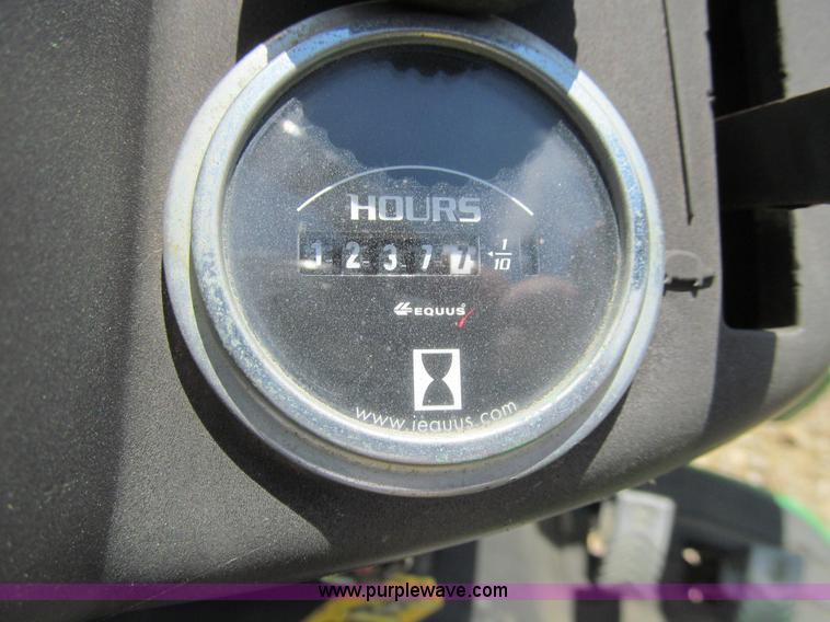 image for item K5748 2003 John Deere 4210 MFWD tractor