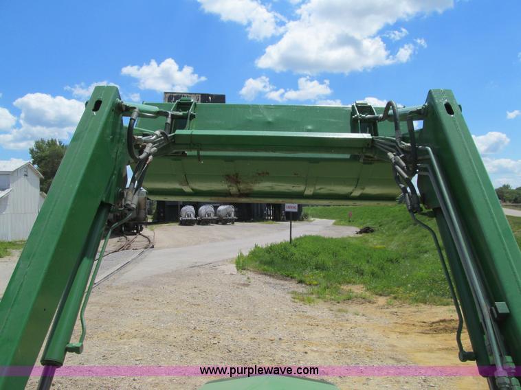 image for item K5748 2003 John Deere 4210 MFWD tractor