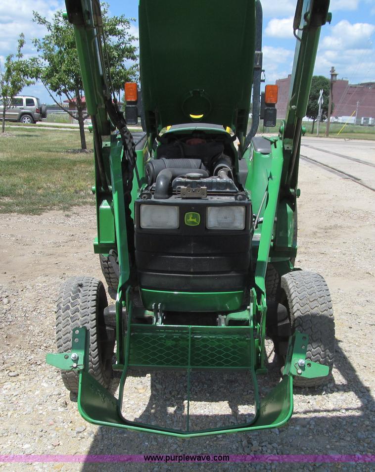 image for item K5748 2003 John Deere 4210 MFWD tractor