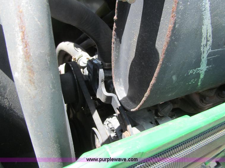 image for item K5748 2003 John Deere 4210 MFWD tractor