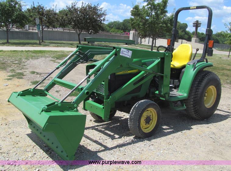 image for item K5748 2003 John Deere 4210 MFWD tractor