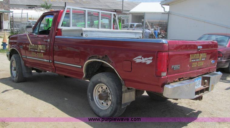 image for item K5749 1997 Ford F250 HD XL pickup truck