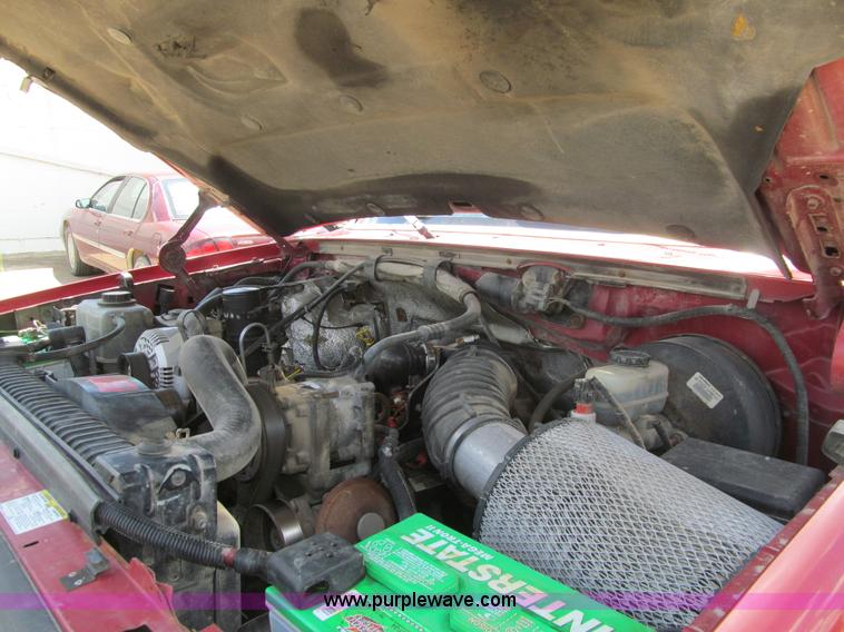 image for item K5749 1997 Ford F250 HD XL pickup truck