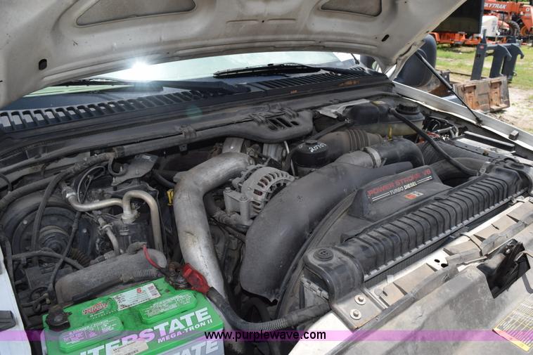 image for item K6100 2006 Ford F550 service truck