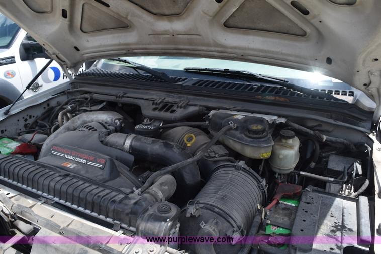 image for item K6100 2006 Ford F550 service truck