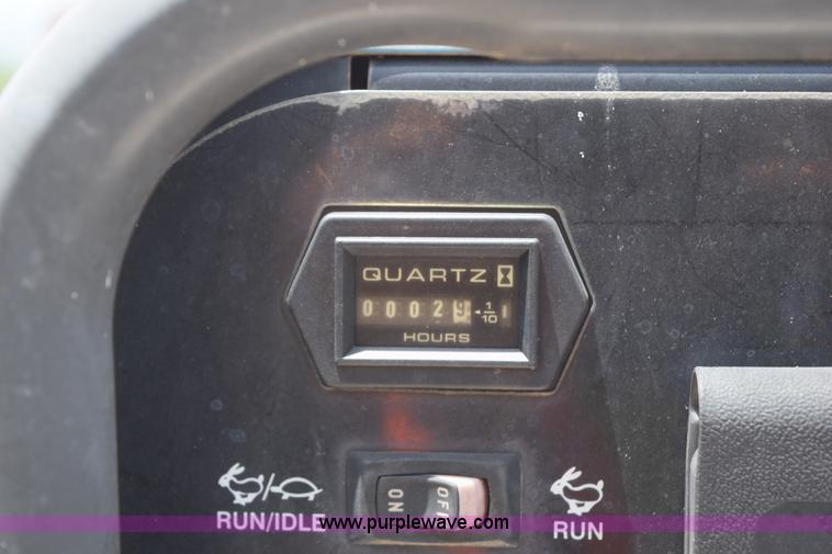 image for item K6100 2006 Ford F550 service truck