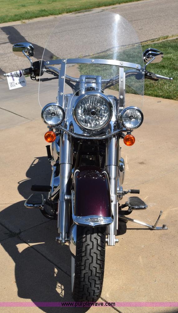 image for item K6179 2006 Harley Davidson Softail Deluxe motorcycle