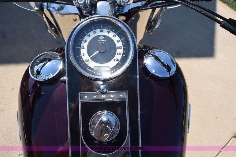 image for item K6179 2006 Harley Davidson Softail Deluxe motorcycle