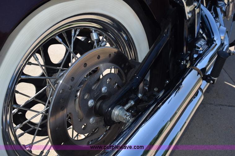 image for item K6179 2006 Harley Davidson Softail Deluxe motorcycle