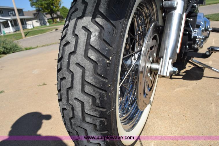 image for item K6179 2006 Harley Davidson Softail Deluxe motorcycle