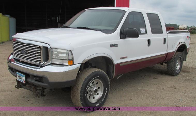 image for item K6503 2003 Ford F350 Super Duty Lariat Crew Cab pickup truck