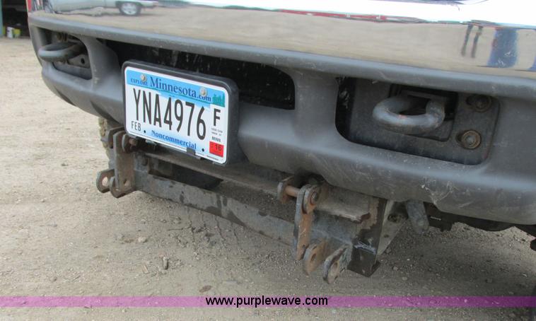 image for item K6503 2003 Ford F350 Super Duty Lariat Crew Cab pickup truck