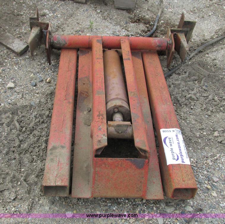 image for item K6508 Dump bed hoist