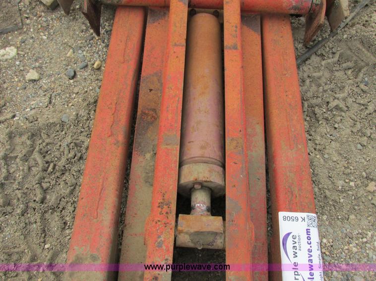 image for item K6508 Dump bed hoist