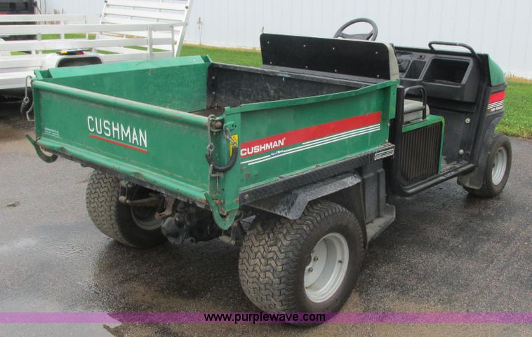 image for item K6509 1999 Cushman Turf Truckster utility vehicle