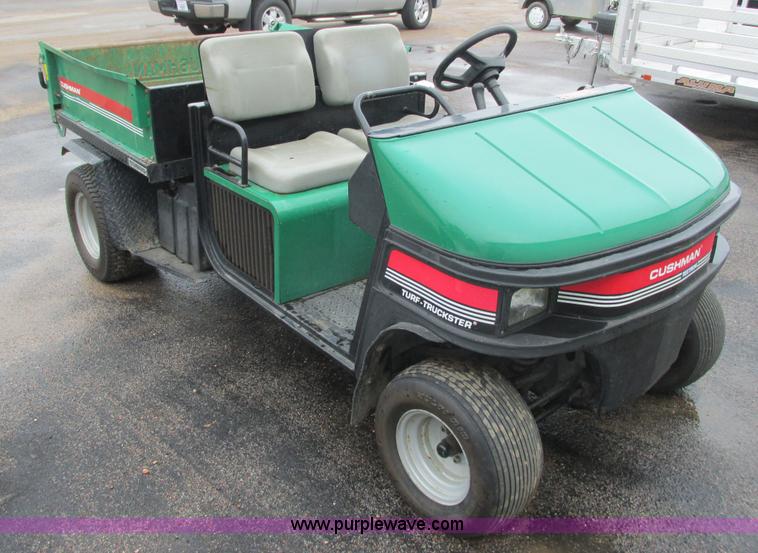 image for item K6509 1999 Cushman Turf Truckster utility vehicle