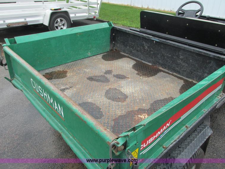 image for item K6509 1999 Cushman Turf Truckster utility vehicle