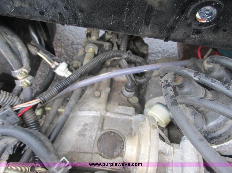 image for item K6509 1999 Cushman Turf Truckster utility vehicle