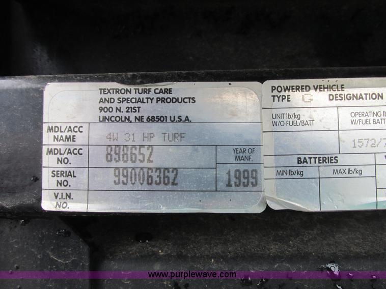 image for item K6509 1999 Cushman Turf Truckster utility vehicle