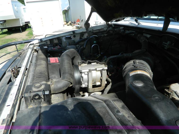 image for item K8152 1995 Ford F350 Crew Cab pickup truck