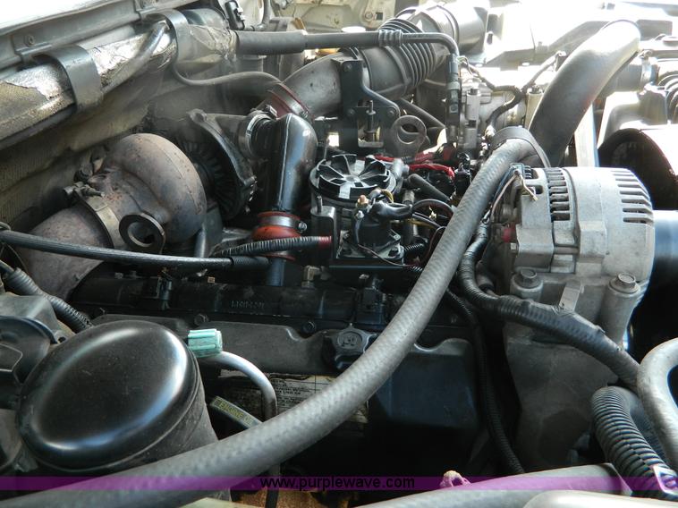 image for item K8152 1995 Ford F350 Crew Cab pickup truck