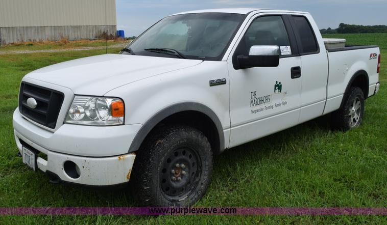 image for item L3467 2007 Ford F150 SuperCab pickup truck