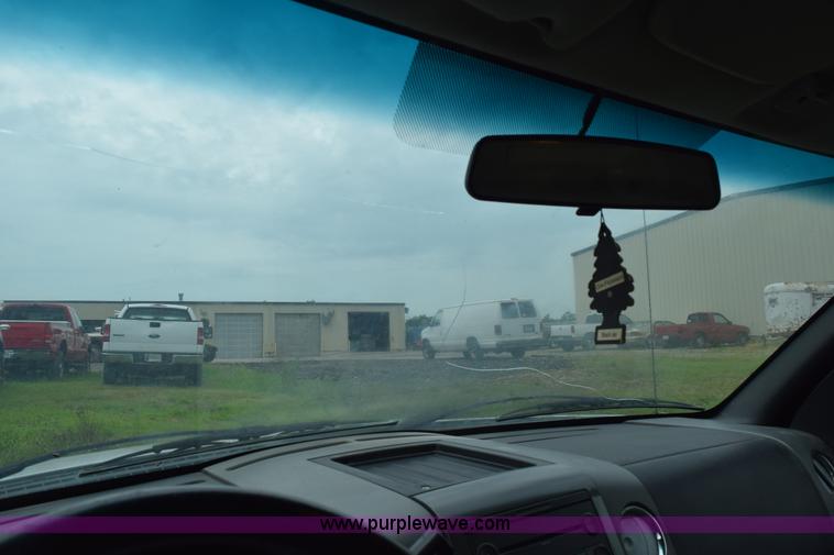 image for item L3467 2007 Ford F150 SuperCab pickup truck