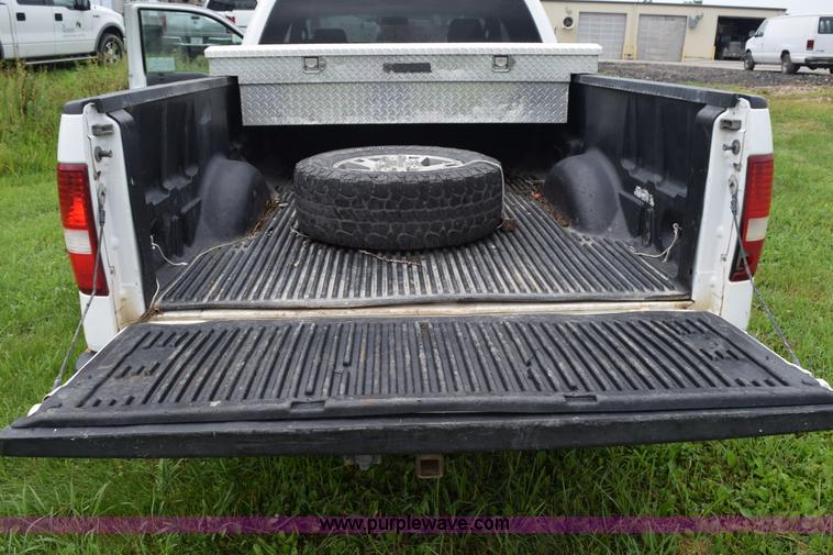 image for item L3467 2007 Ford F150 SuperCab pickup truck