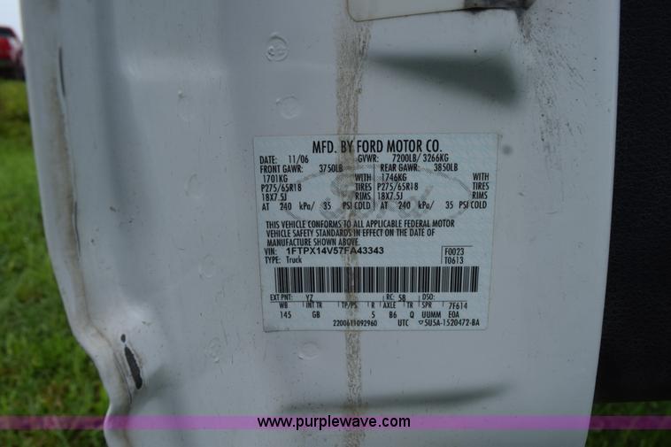 image for item L3467 2007 Ford F150 SuperCab pickup truck