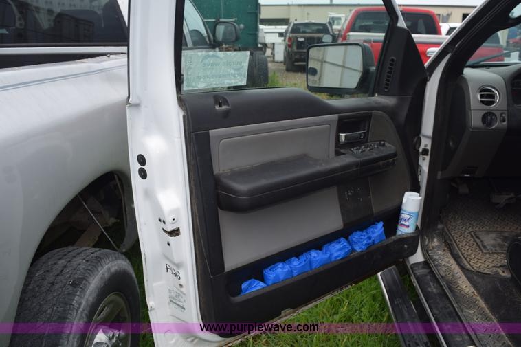image for item L3468 2008 Ford F150 SuperCab pickup truck