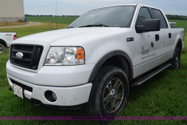 image for item L3469 2007 Ford F150 SuperCrew pickup truck