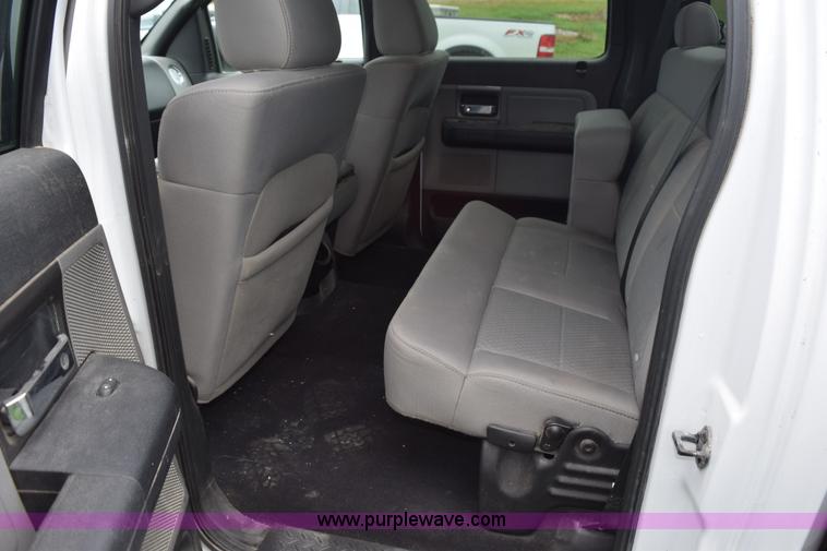 image for item L3469 2007 Ford F150 SuperCrew pickup truck