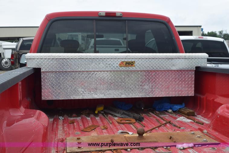 image for item L3471 2005 Ford F350 Super Duty SuperCab pickup truck