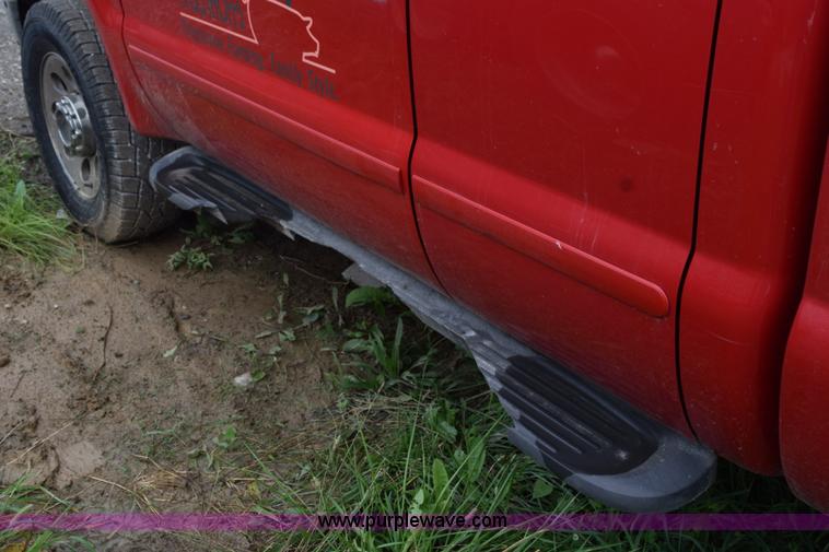 image for item L3471 2005 Ford F350 Super Duty SuperCab pickup truck