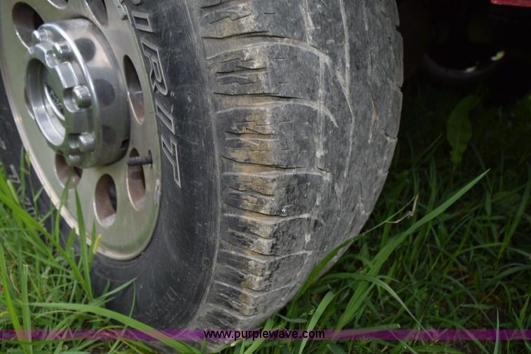 image for item L3471 2005 Ford F350 Super Duty SuperCab pickup truck