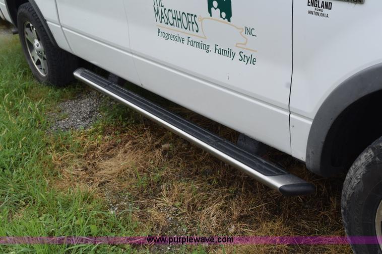 image for item L3472 2007 Ford F150 SuperCrew pickup truck