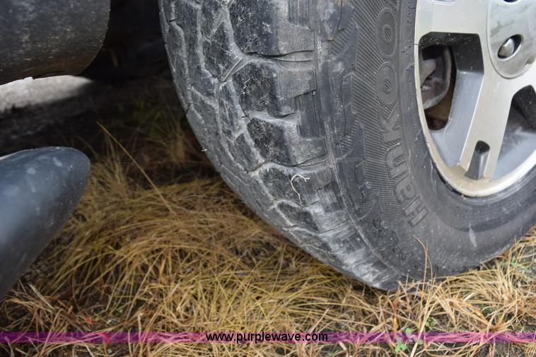 image for item L3472 2007 Ford F150 SuperCrew pickup truck