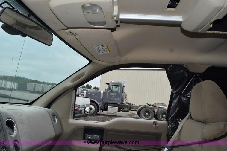 image for item L3473 2005 Ford F150 SuperCab pickup truck