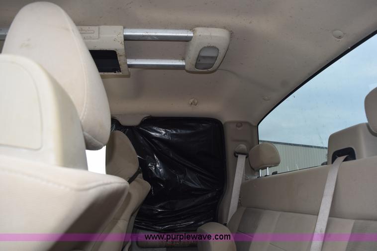 image for item L3473 2005 Ford F150 SuperCab pickup truck