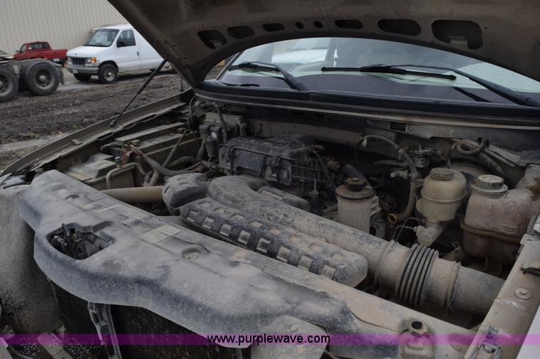 image for item L3473 2005 Ford F150 SuperCab pickup truck