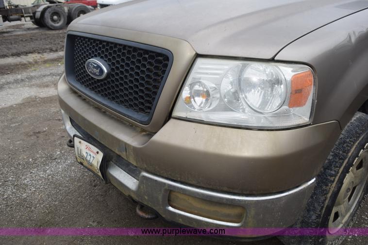 image for item L3473 2005 Ford F150 SuperCab pickup truck